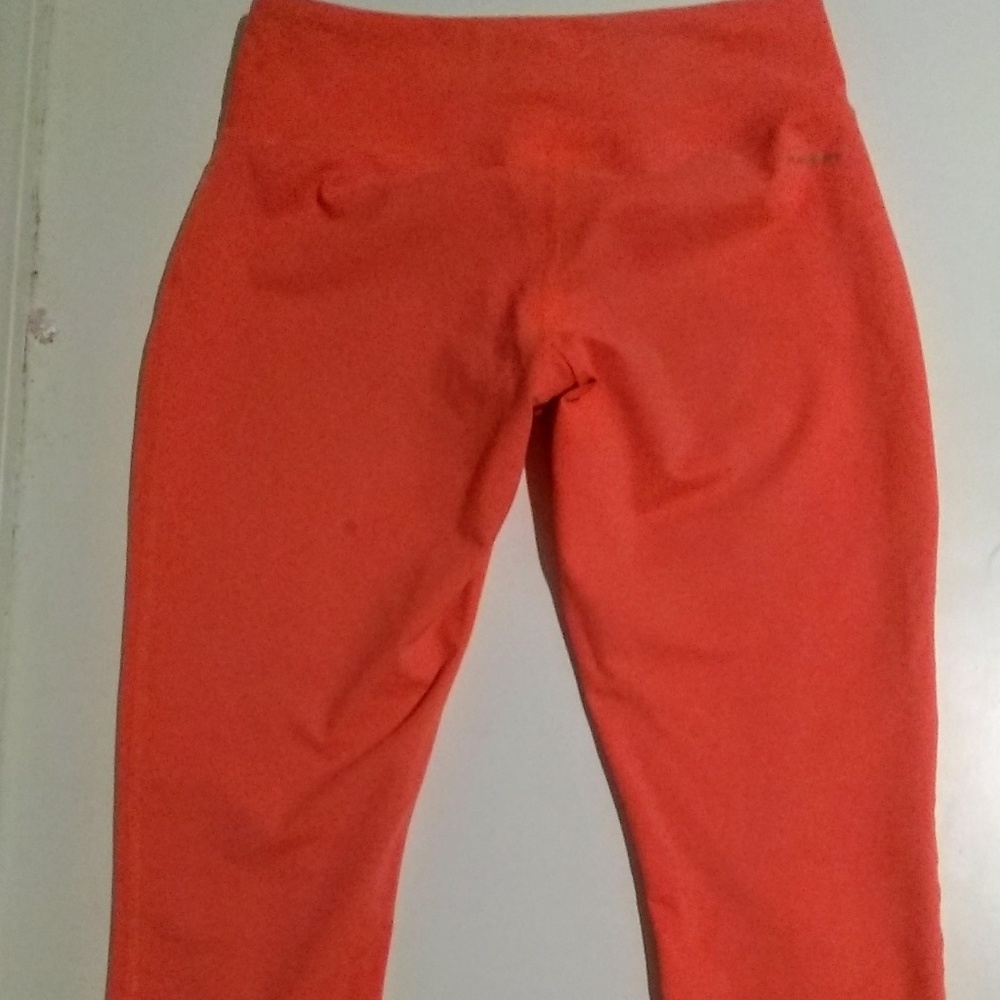 Women's Reebok XS Capri Yoga Pants
